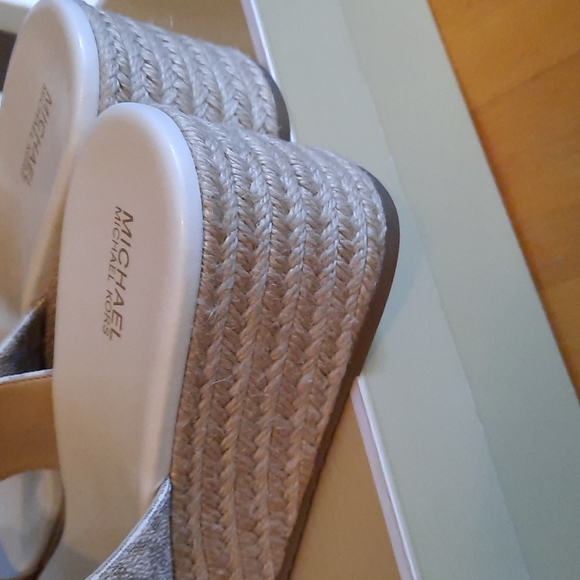 Michael Kors Sandals - Picture 11 of 12